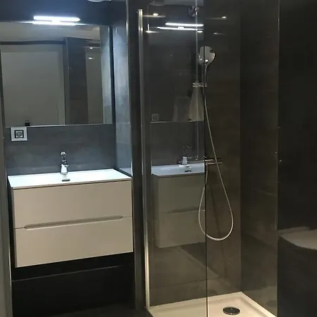 Tropezienne Deluxe Apartmán *
